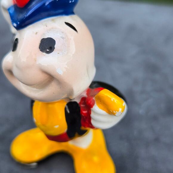 Vintage Jiminy Cricket Figurine 3" Tall Walt Disney Productions Japan *read* - Picture 10 of 12